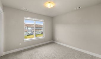 4007 NE 3rd St, Ankeny, IA 50021