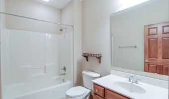 4380 Nottinghill Dr, Avon, IN 46123