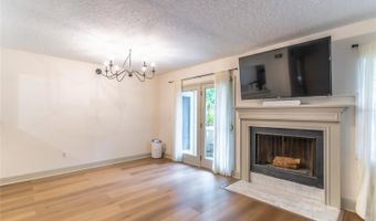 716 EDGEWATER Dr 2A, Orlando, FL 32804