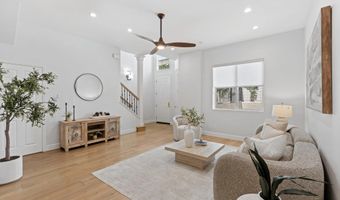 350 Nutmeg St 105, San Diego, CA 92103