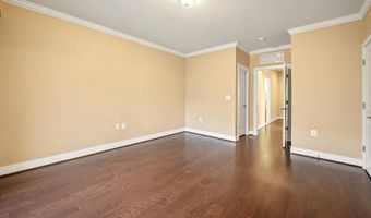 2111 RICHMOND Hwy 101, Alexandria, VA 22301