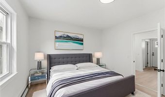 26 Alto St, Cranston, RI 02920