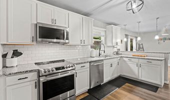 1672 E Ryan Woods Cir, Allegan, MI 49010