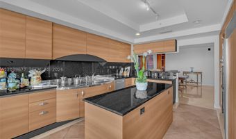19955 NE 38th Ct 2204, Aventura, FL 33180