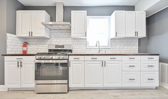1006 N Ohio Ave, Atlantic City, NJ 08401