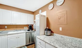 10101 E Bay Harbor Dr 502, Bay Harbor Islands, FL 33154