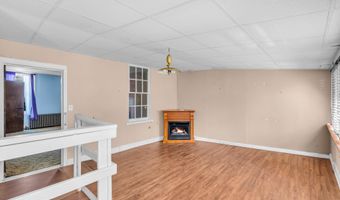 19 High St, Allentown, NJ 08501