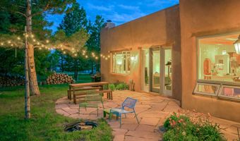 9 Desiderio, Arroyo Seco, NM 87514