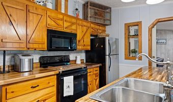 215 Erwin Rd, Adairsville, GA 30103