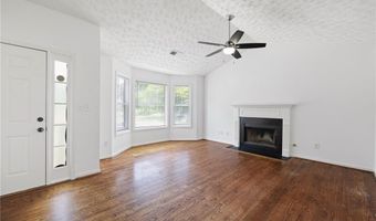 1093 Athena Ct, Acworth, GA 30101