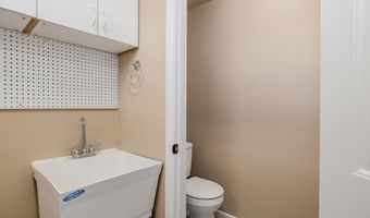 18685 E AGUA Vis, Black Canyon City, AZ 85324