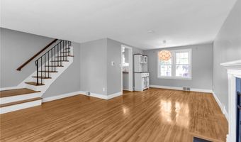 169 Ridgewood Dr, Amherst, NY 14226
