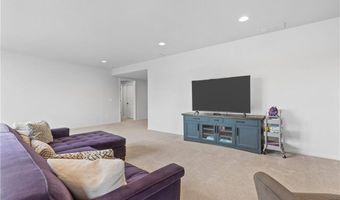 14616 Aspen Cir, Basehor, KS 66007