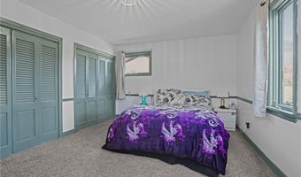 37 Pinewood Dr, North Providence, RI 02904