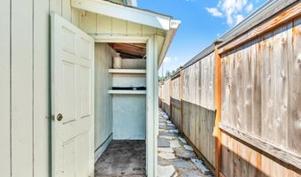 6781 F St, Springfield, OR 97478