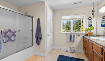 7180 VISTA RIDGE Dr, Brookings, OR 97415