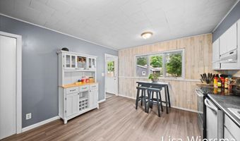 214 Western Ave, Allegan, MI 49010