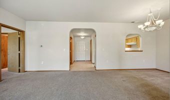 983 Golden Aspen Pl, Ashland, OR 97520