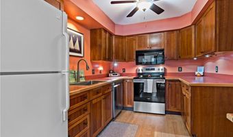 50 S Bay Dr 19, Narragansett, RI 02882