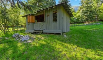 20246 E Cape Horn Rd, Bayview, ID 83803