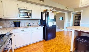 2807 McClain, Ardmore, OK 73401