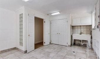 5911 OSCEOLA Rd, Bethesda, MD 20816