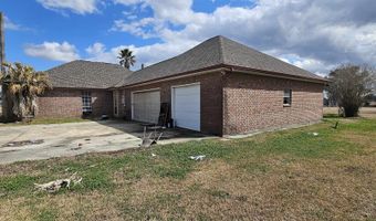 166 Ideal St, Belle Rose, LA 70341