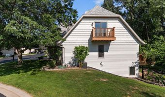 1342 N LAKE Ct, Appleton, WI 54913