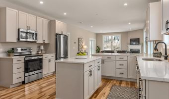 28 The Cliffs At Evergreen Cliffside Dr, Auburn, NH 03032