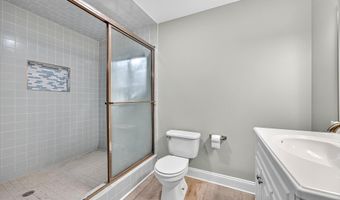 2543 Harbor View Rd, Camden, SC 29020