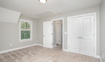 208 Big Woods Cir, Belton, SC 29627