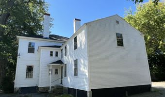 8 Crosby St, Augusta, ME 04330
