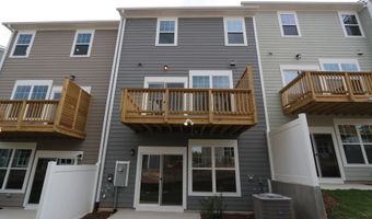2724 Hunter Woods Dr, Apex, NC 27502