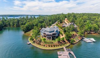 114 Sailors Pt, Alexander City, AL 35010