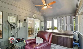 27 Arrow Wood Rd, Hilton Head Island, SC 29926