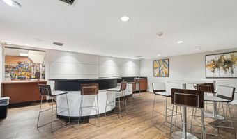 60 S VAN DORN St 210, Alexandria, VA 22304