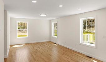 28 Pebble Ct 14, Barrington, NH 03825