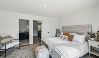 30670 Passageway Pl, Agoura Hills, CA 91301
