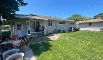 632 N Oak St, Ainsworth, NE 69210