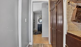 726 PLUMTREE Ln, Claymont, DE 19703