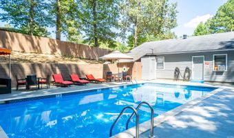 1309 Country Oaks Dr, Benton, AR 72015