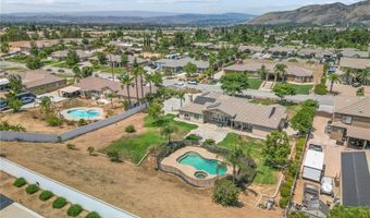 10927 Deer Valley Rd, Yucaipa, CA 92399