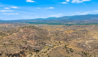 34 Rincon Canada, Abiquiu, NM 87510