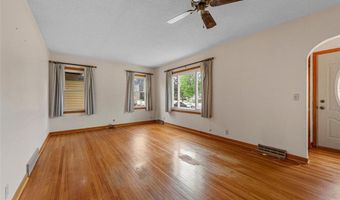 608 W Alden St, Arlington, MN 55307
