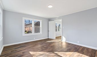 210 West St, Batesville, MS 38606