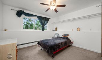 890 Lancaster Dr, Anchorage, AK 99503