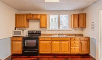 43 Auburn Pl, Alliance, OH 44601