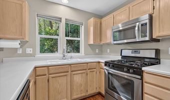 162 Crocker St, Ashland, OR 97520