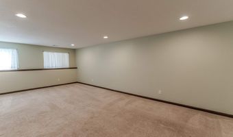1738 N Black Locust Ct, Andover, KS 67002