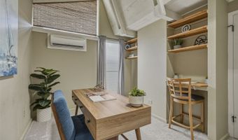 7081 Kalanianaole Hwy, Honolulu, HI 96825